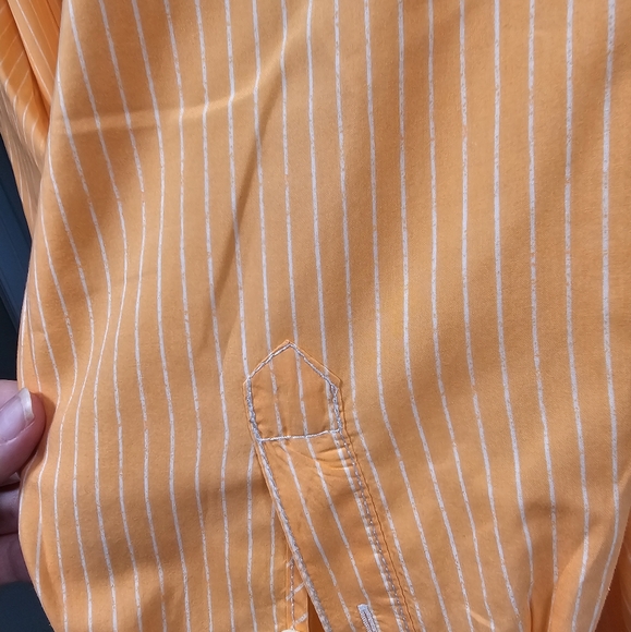 Men's Tommy Bahama shiry - Picture 7 of 7